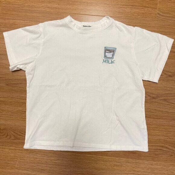 Embroidered Milk Graphic Tee White – S - Picture 2 of 11
